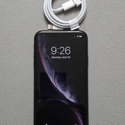IPHONE XR 64GB UNLOCK ANY CARRIER IN GREAT Condition