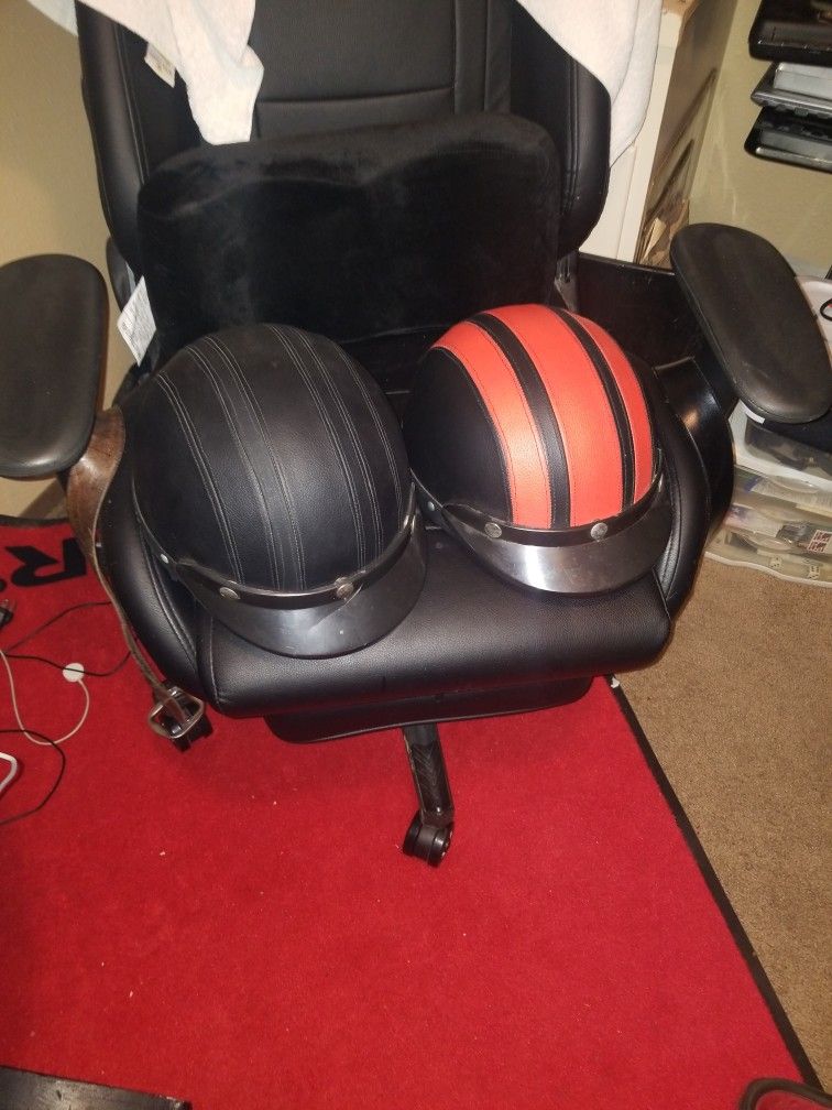 Motorcycle / Scooter Helmets