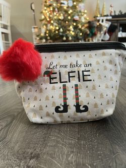 Christmas Theme Makeup Bag 
