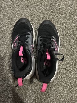 Rave Run v2 (Big Kid) Size 13