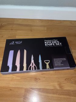 New kitchen knife set