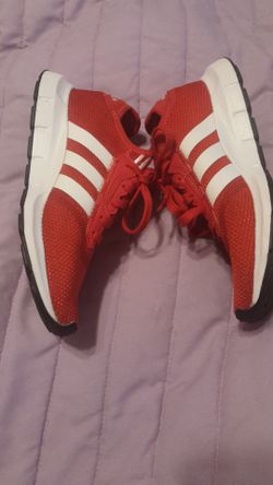 Adidas Swift Run Women Size 4 1/2