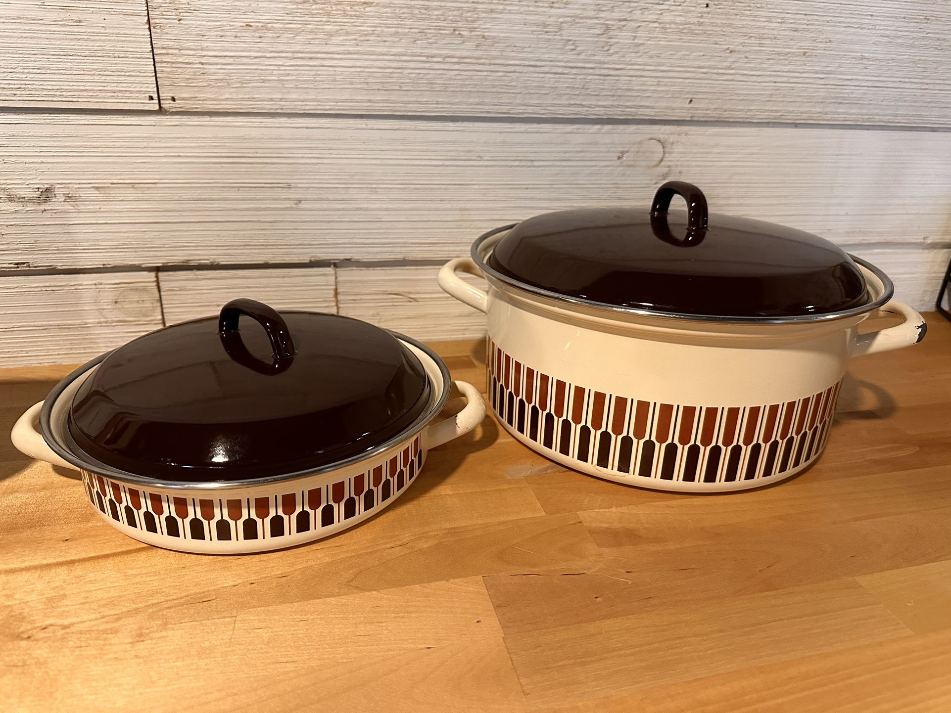 1970’s Moneta Pots (2) ITALIAN MADE