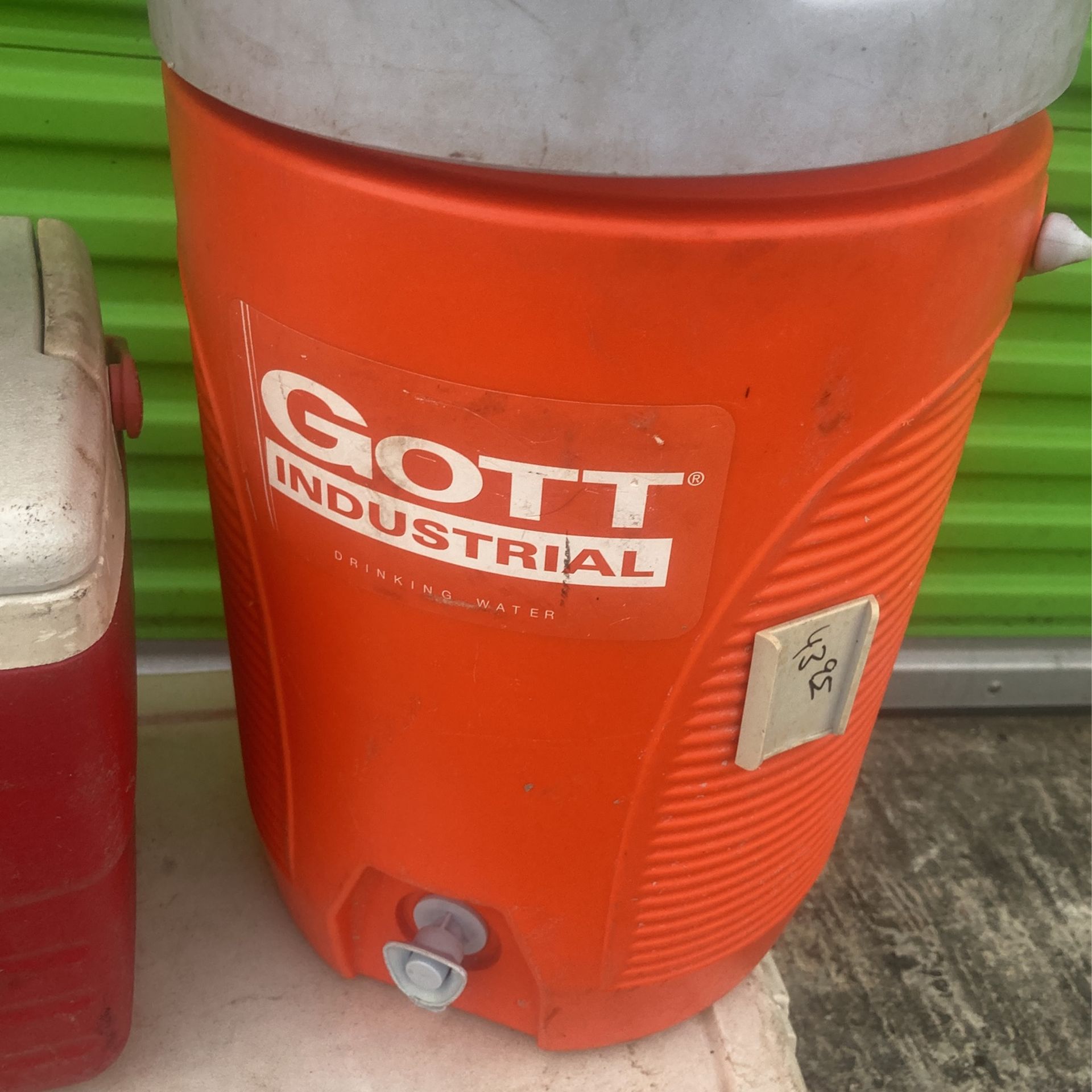 Set Of Coolers Job site Igloo Drinking Cooler Bait Fishing Construction