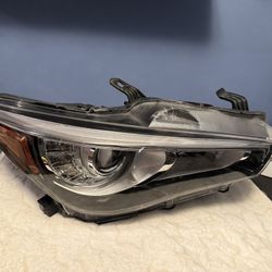 INFINITI Q50 Right Headlight 2018 2019 2020 2021 2022