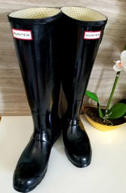 hunter women boots size 8