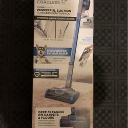 Shark Cordless Pet Vacuum 
