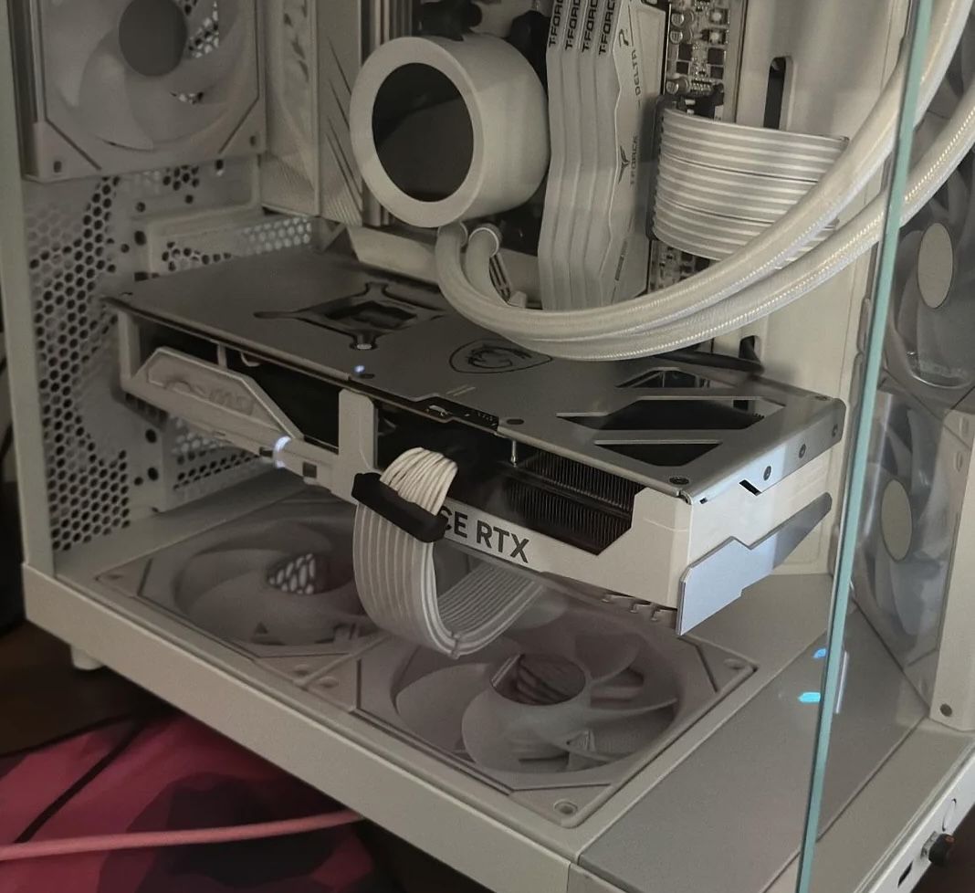 Rtx 4080 Super Gaming X Slim White