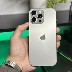 iPhone 16 Pro Max 256gb (Unlocked) Battery 98% 