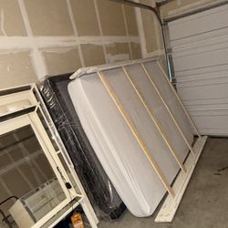 Bedroom Set With Mattress & Box Spring 