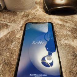 Iphone 11 64Gb UNLOCKED.