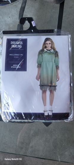 Halloween Costumes 🎃 