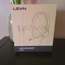 Brand new USB Headset w/ Mic!
