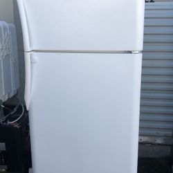 Fridgidare Refrigerator
