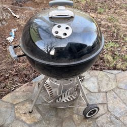 Weber Grill w/Cover, Accessories 
