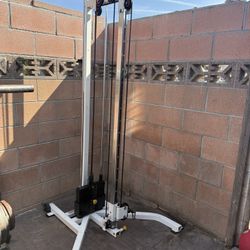 Single Cable Machine