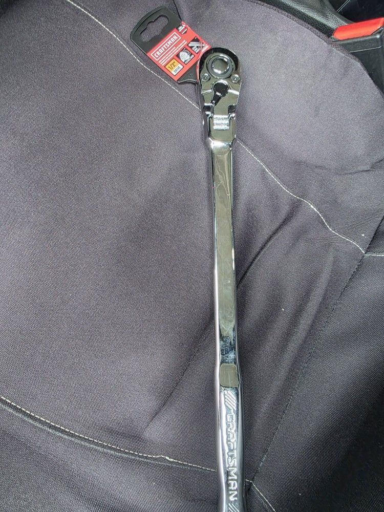 CRAFTSMAN 72 -Tooth 1/2-in Drive Full polish Handle Flexible Head Ratchet