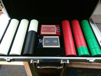 Poker set.