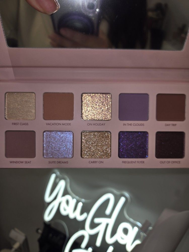 Wander Beauty Suite Escape Eyeshadow