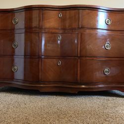 Kent Coffey Dresser