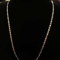 $800 Three Tone Yellow White And Rose Gold Valentino Chain