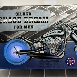 Silver Chase Cologne 