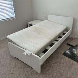IKEA Twin Bed With Mattress. 