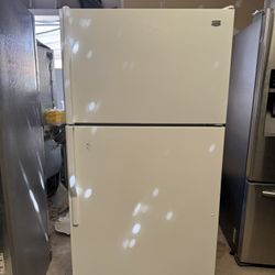 MAYTAG REFRIGERATOR 