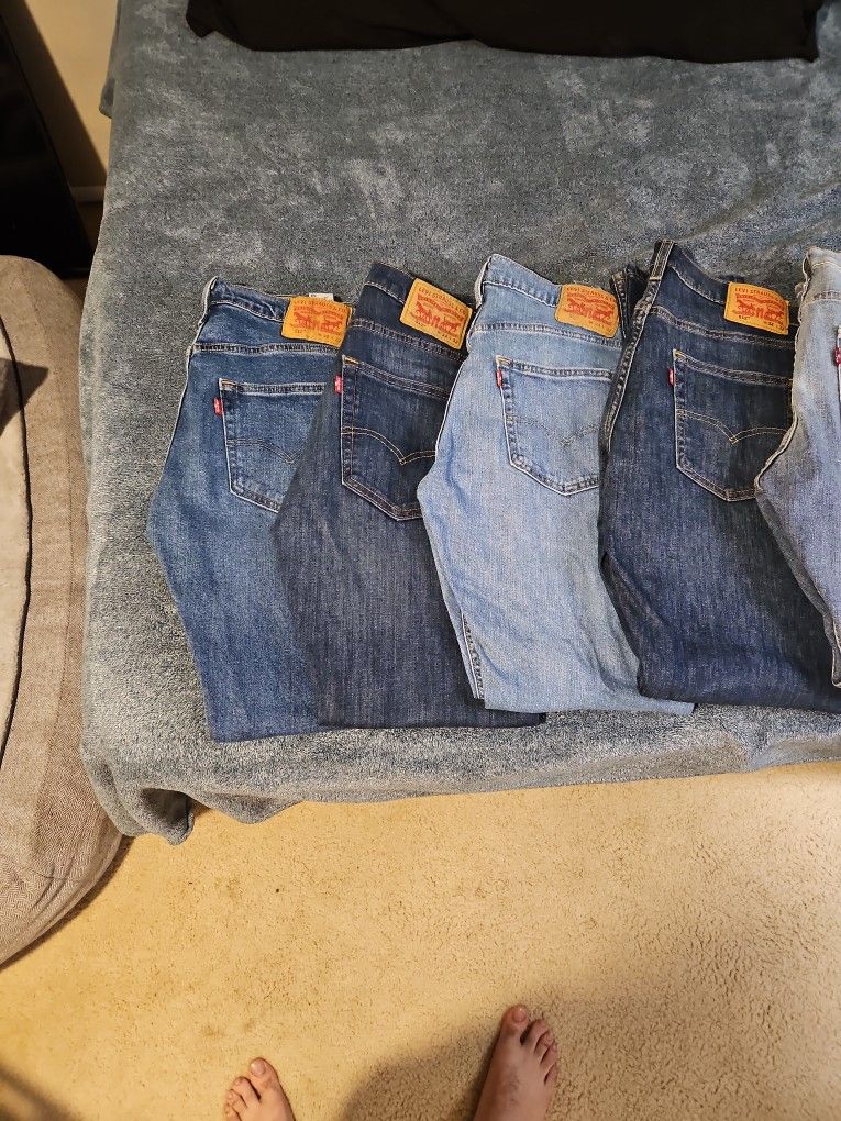 Levi's Pants For Sale