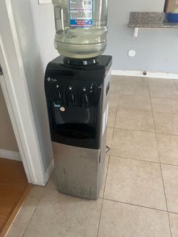 Water Dispenser