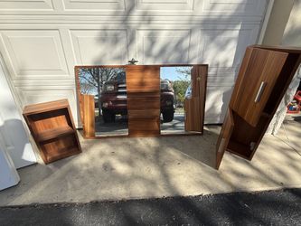 Vanity, Mirror, And Cabinets