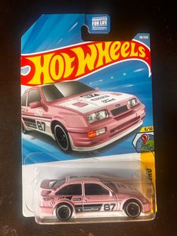 Hot Wheels 2026 E Case ‘87 Ford Sierra Cosworth
