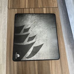 MM300 PRO Mouse Pad - Medium