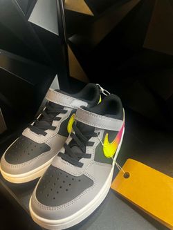 Nike Court Borough