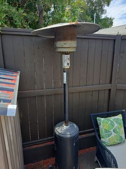 Free outdoor heatlamp