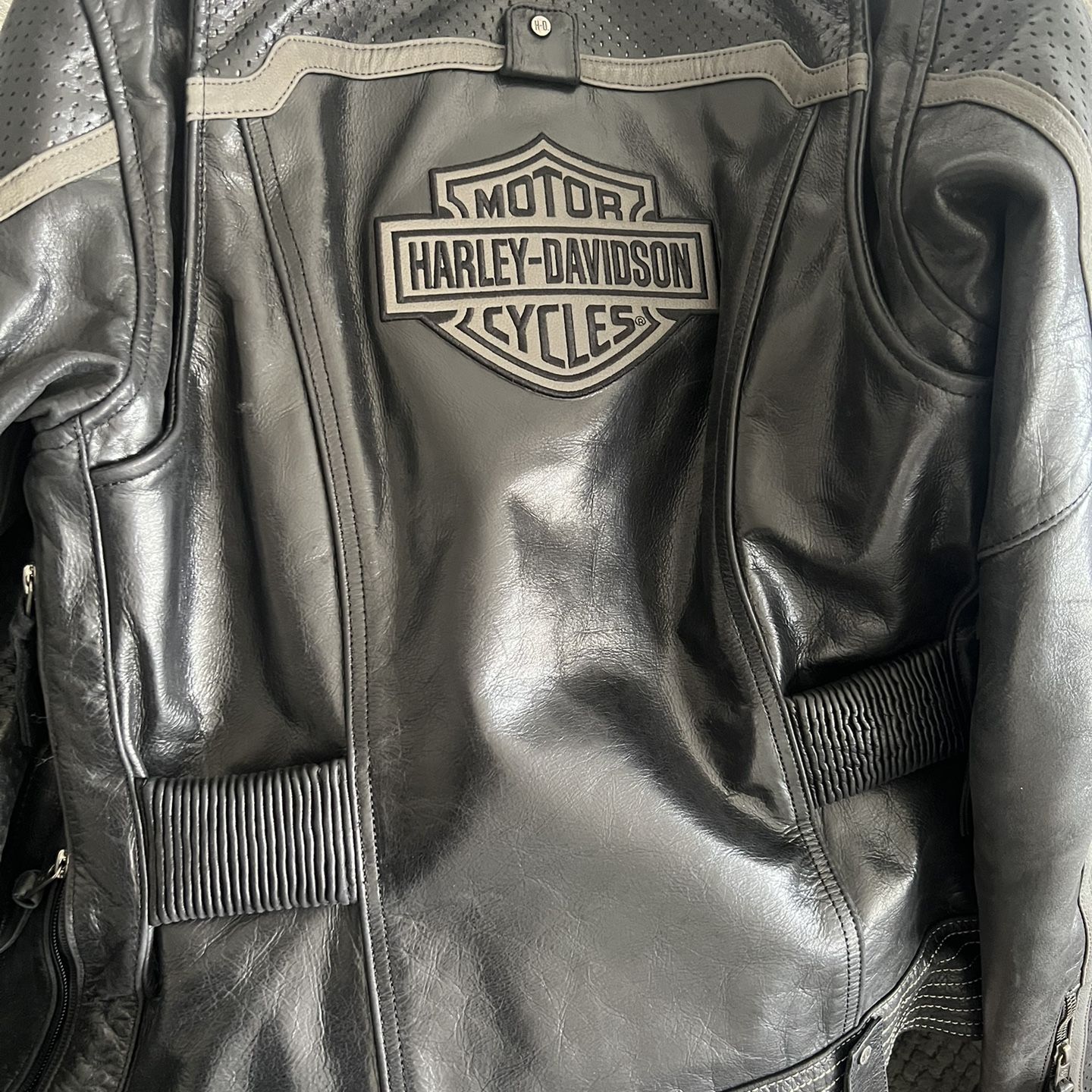 Harley Davidson Women’s Leather Jacket 