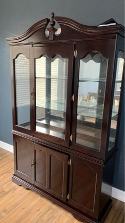 China cabinet and dining set