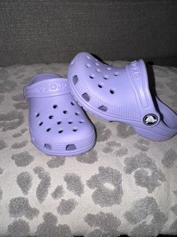 Toddler crocs