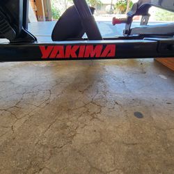 Yakima 2 Bike Stand Up Rack 