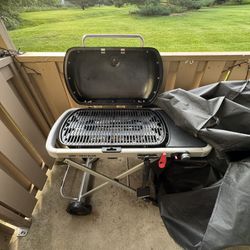Weber Traveler Portable Propane BBQ