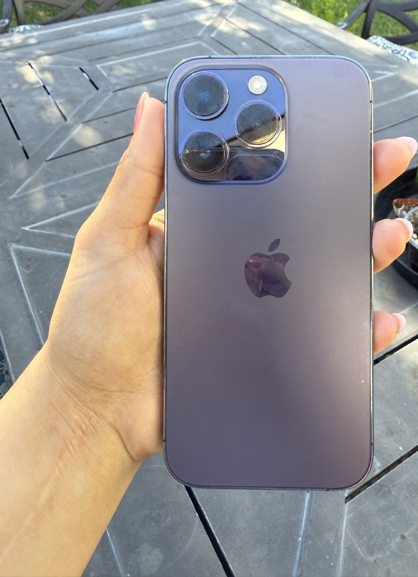 iPhone 14 Pro Deep Purple 256 GB