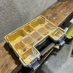 DeWalt Toolbox W/Removable Containers
