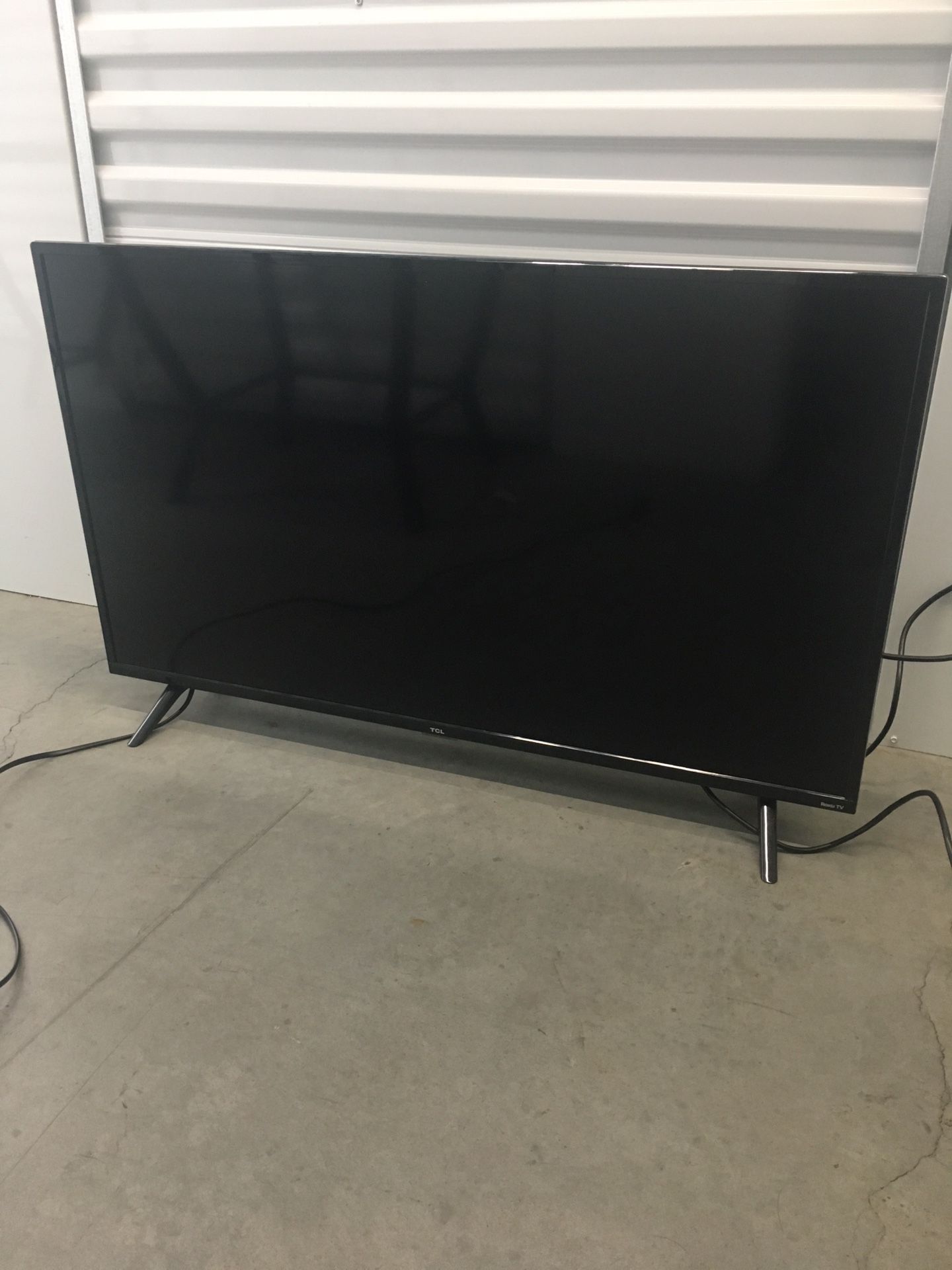 TCL roku smart tv