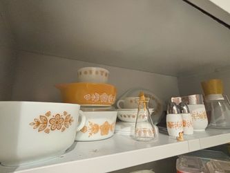 Vintage Pyrex Butterfly Gold Dish Set