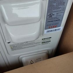 Brand New  12000-btu Mr Cool  Outside Unit No Heart 