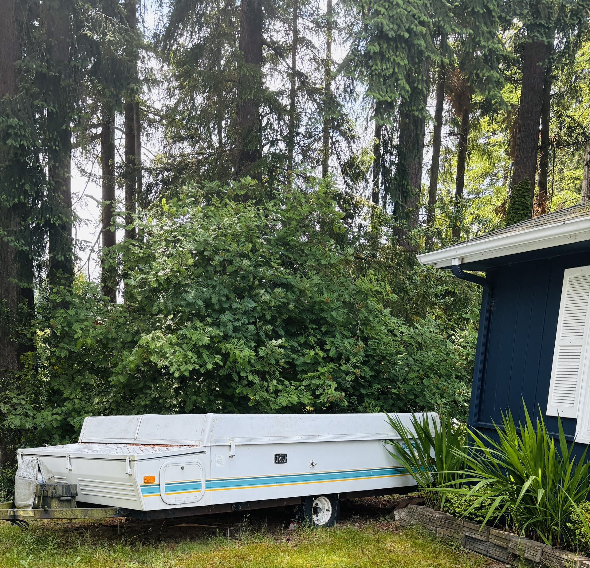 Coleman 1998 Pop Up Trailer