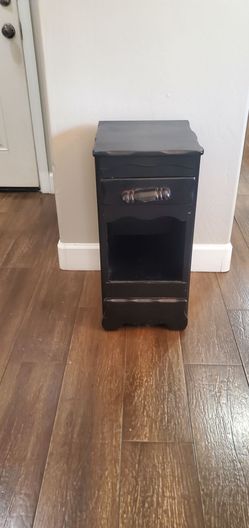 Little side table