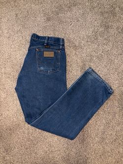 Men's Wrangler 13MWZ Cowboy Cut Jeans Size 36x32 Medium Wash 100% Cotton