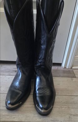 Laredo Men's 9D McComb Western Boots - Round Toe
Like new condition !
Worn once  for a wedding