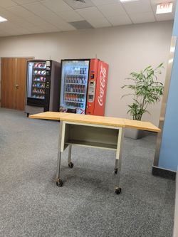 Adjustable Mobile Table